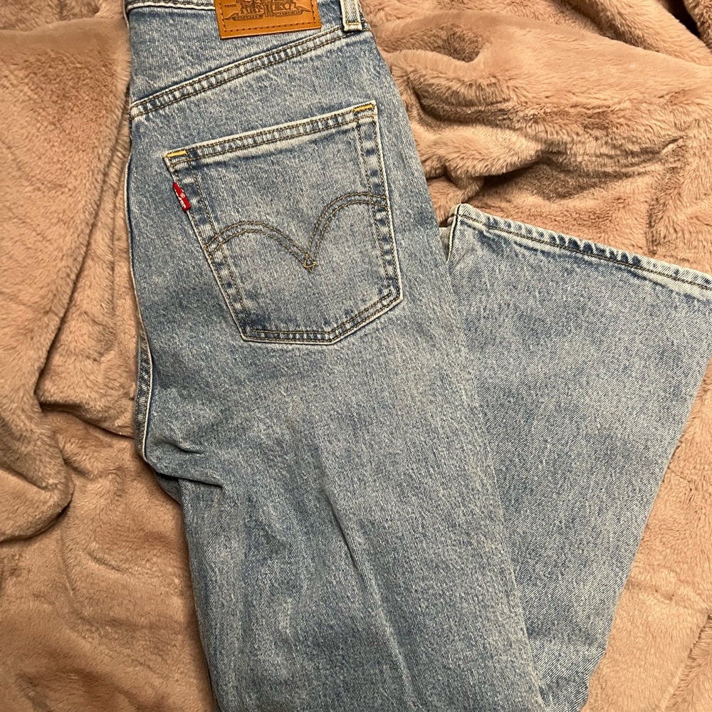 LEVIS Ribcage straight, size 26